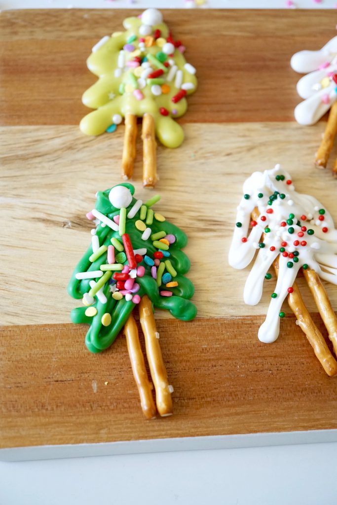 Christmas Tree Chocolate Covered Pretzels