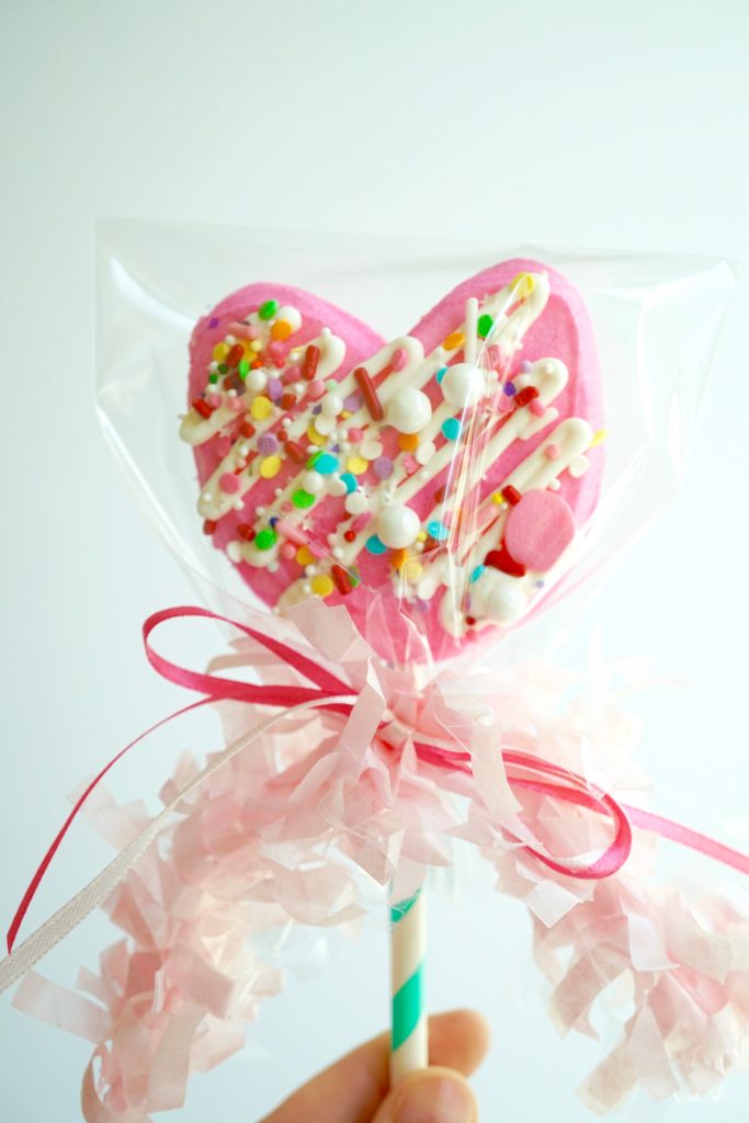 Valentine's Day DIY Marshmallow Peep Pops & Cookies 7