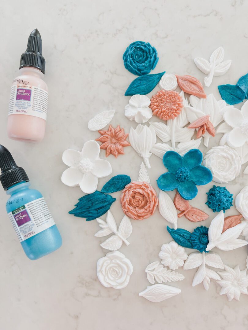 DIY Faux Ceramic Floral Vases with Sculpey | Rebec…